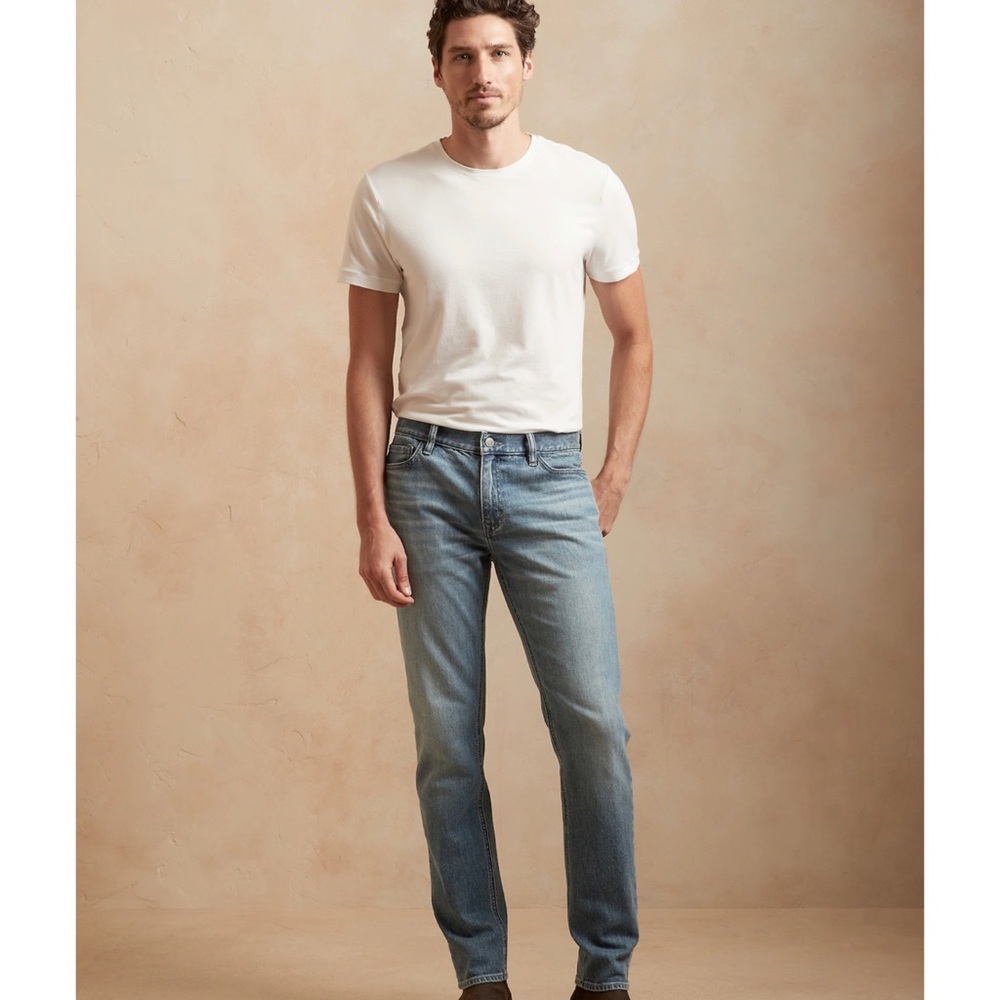 Banana Republic Slim Fit Organic Cotton Jean - Picture 1 of 10